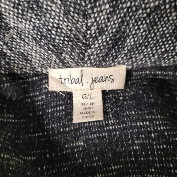 Tribal Jacket - Picture 6 of 6